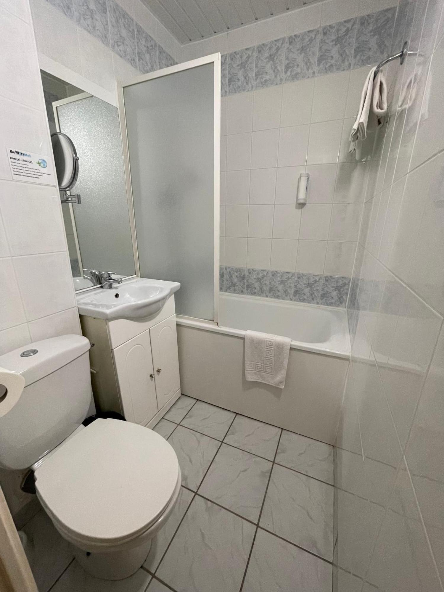 Be Myhotel Évreux Exteriér fotografie